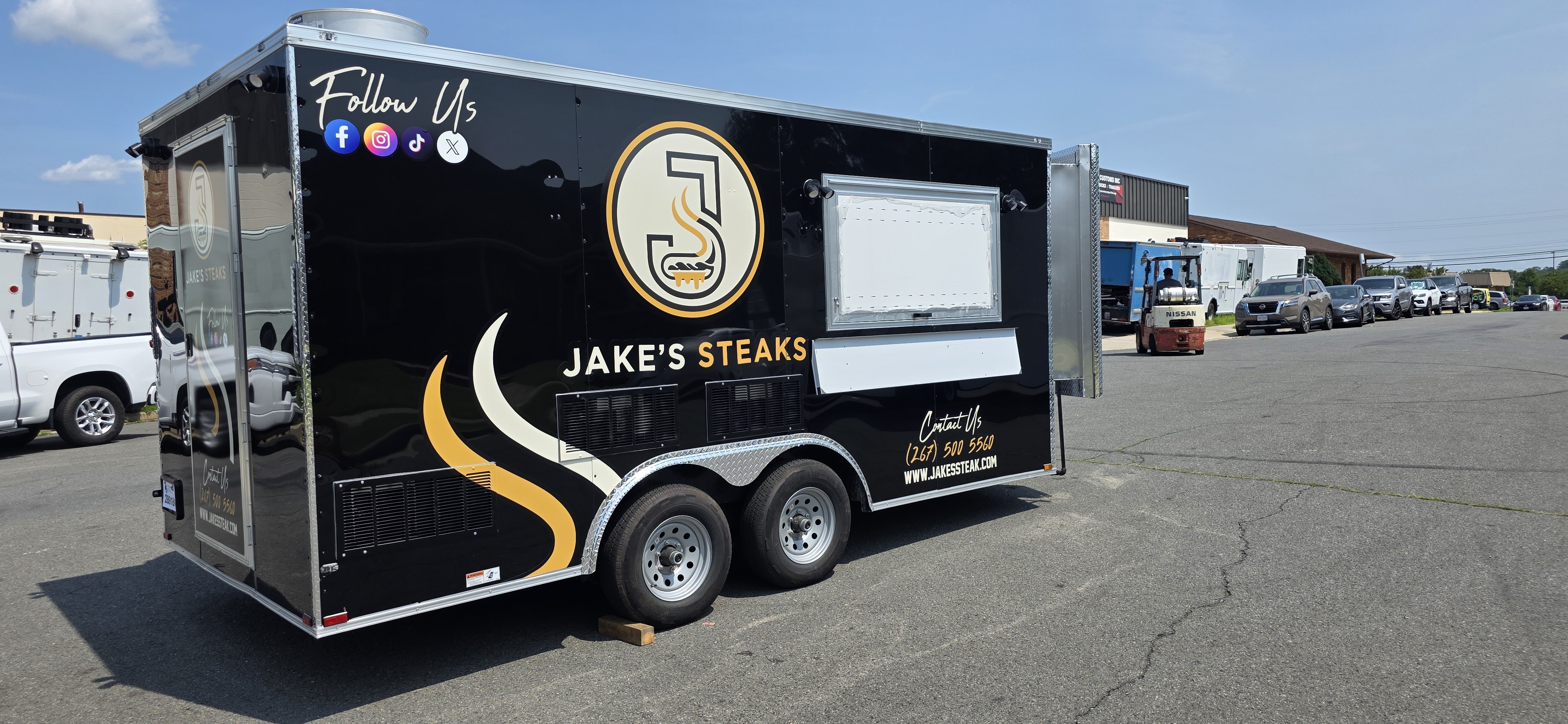 Jake's Steaks food truck exterior
